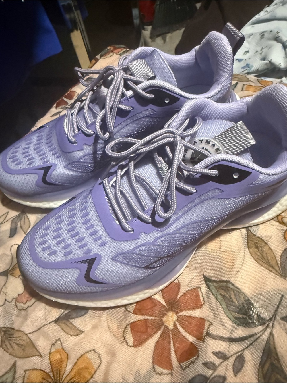 Women's Supportive Walking Sneakers — Lavender - NWOT
